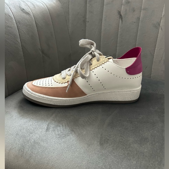 Shushop Solange Sneaker size 6.5 Nude Fuchsia - Picture 3 of 9